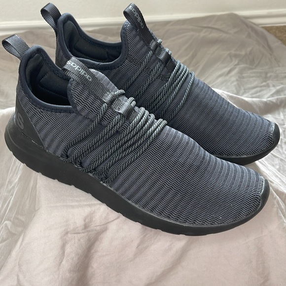 Adidas Men’s Shoes. Size: 12 - Picture 2 of 10